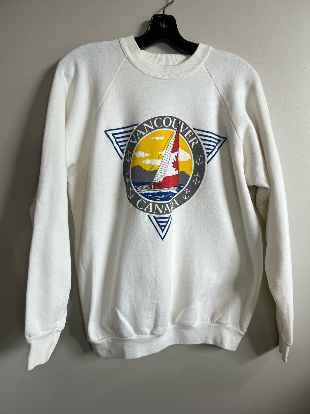 Vintage Fruit of the Loom Vancouver Canada Sailboat Graphic Sweatshirt XL White